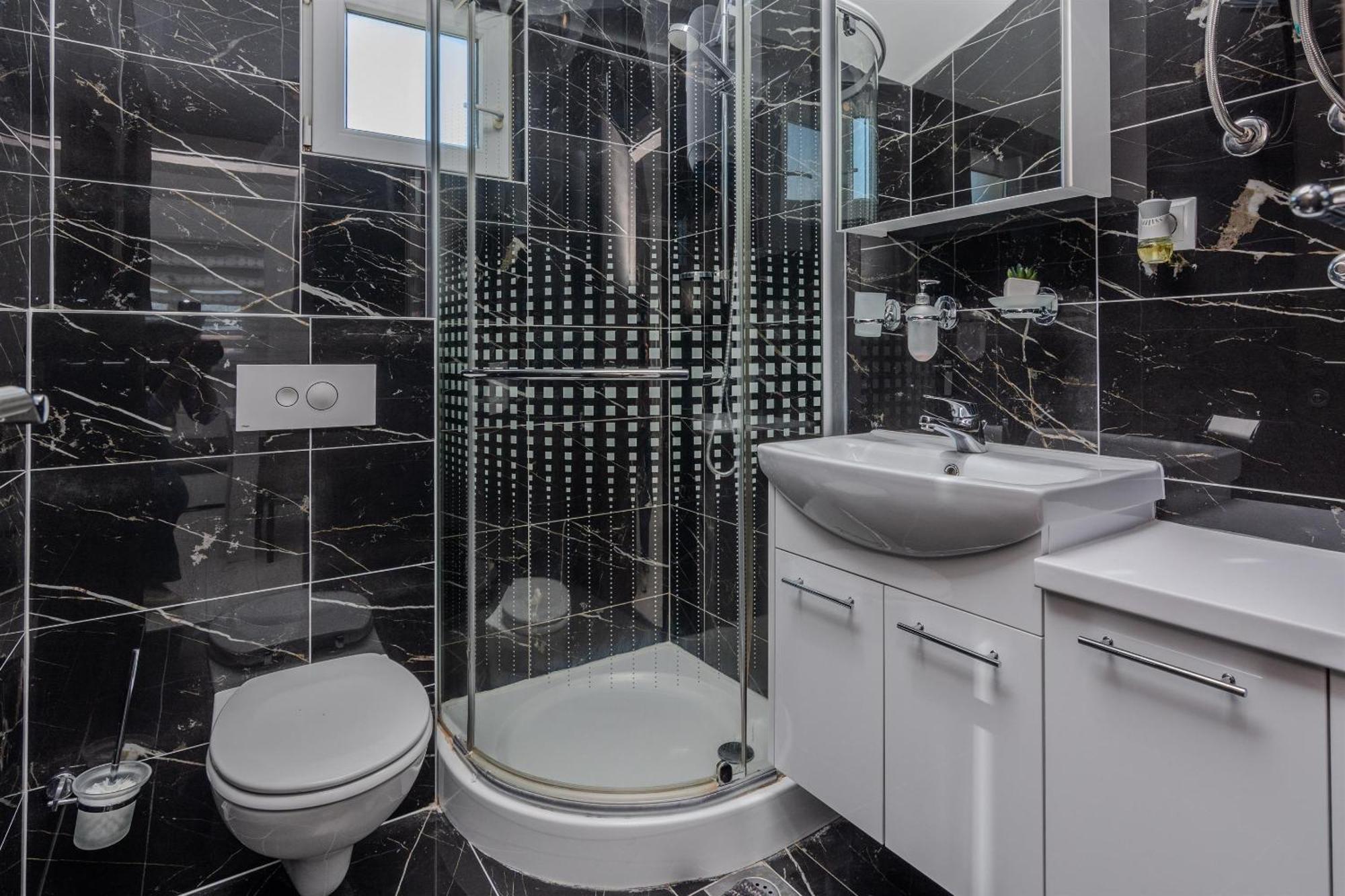 Apartments Lucica Vir Ngoại thất bức ảnh